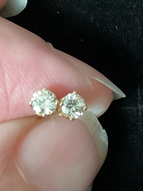 Unbranded Jewelry - Vintage 1999 Round Brilliant Diamond Stud Earrings Gold - Approx. 0.40-0.50 TCW